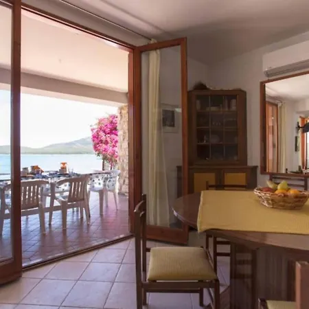 Clicksardegna Flavia With Seafront Terrace In The Porto Conte Nature Park Prázdninový dům