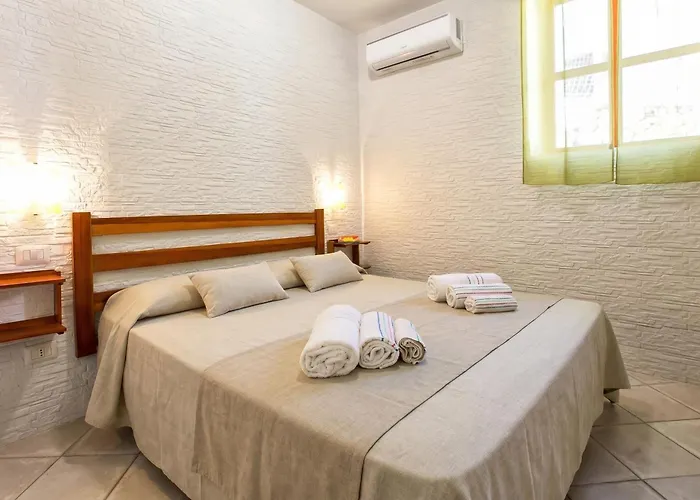 Feriehus Clicksardegna Flavia With Seafront Terrace In The Porto Conte Nature Park Alghero