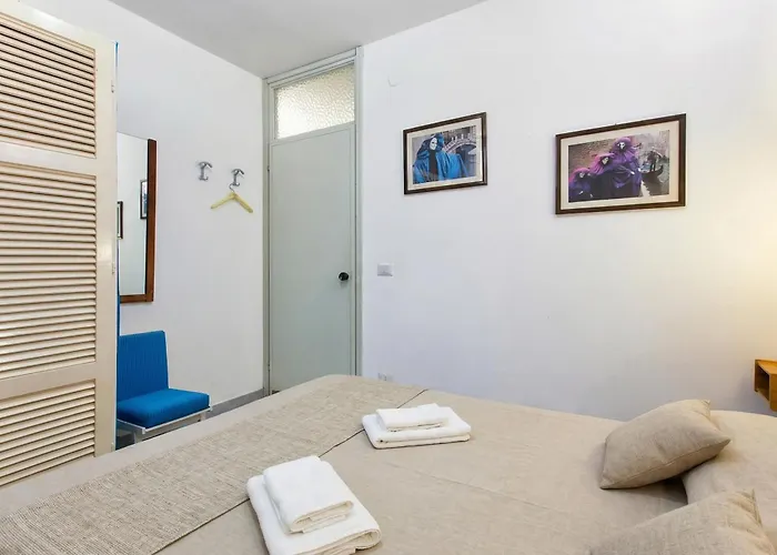 Feriehus Clicksardegna Flavia With Seafront Terrace In The Porto Conte Nature Park