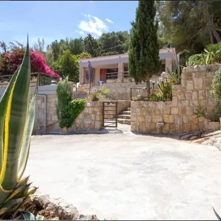 Clicksardegna Flavia With Seafront Terrace In The Porto Conte Nature Park Αλγκέρο