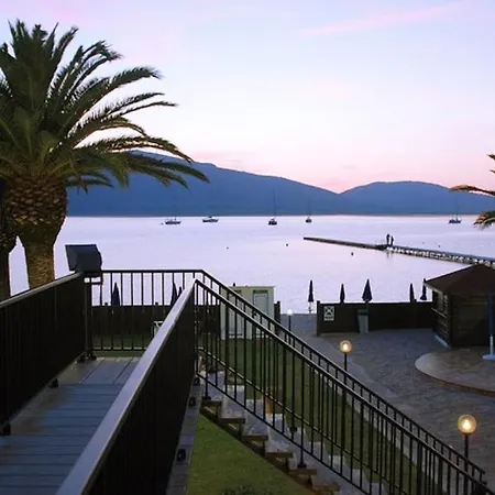 Σπίτι διακοπών Clicksardegna Flavia With Seafront Terrace In The Porto Conte Nature Park
