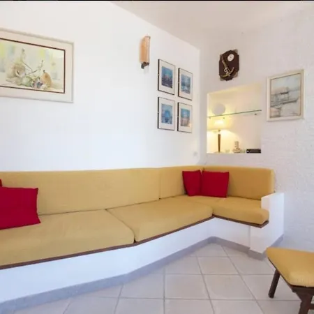Flavia Direttamente Sul Mare Con Terrazza Incantevole Per 6 Persone Holiday home