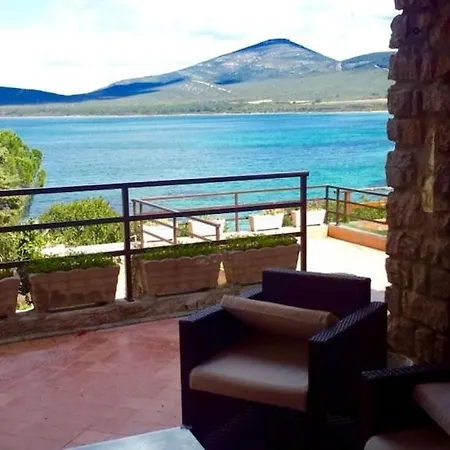 Flavia Direttamente Sul Mare Con Terrazza Incantevole Per 6 Persone * Alghero