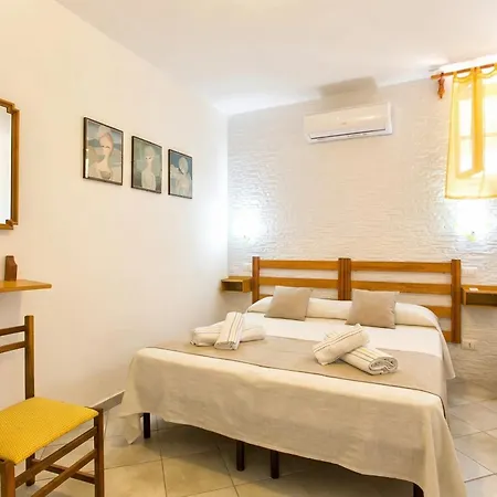 Feriehus Clicksardegna Flavia With Seafront Terrace In The Porto Conte Nature Park
