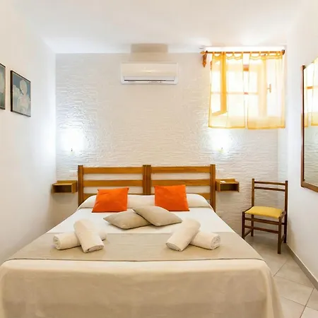 Clicksardegna Flavia With Seafront Terrace In The Porto Conte Nature Park Feriehus