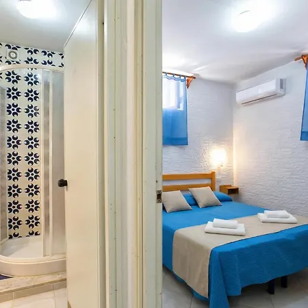 Feriehus Clicksardegna Flavia With Seafront Terrace In The Porto Conte Nature Park Alghero