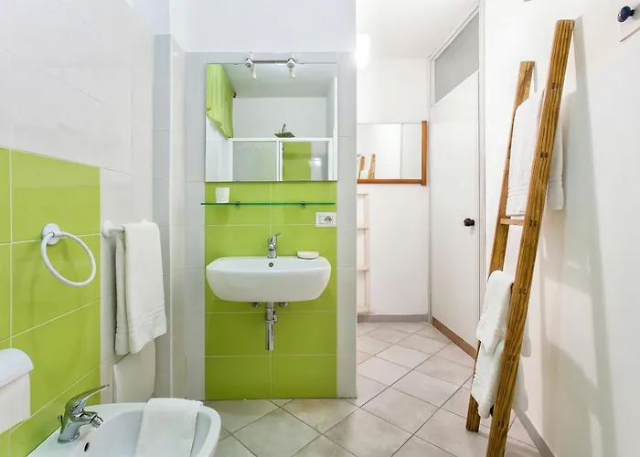 بيت للعطل Clicksardegna Flavia With Seafront Terrace In The Porto Conte Nature Park ألغيرو