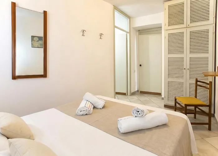 度假居 Clicksardegna Flavia With Seafront Terrace In The Porto Conte Nature Park